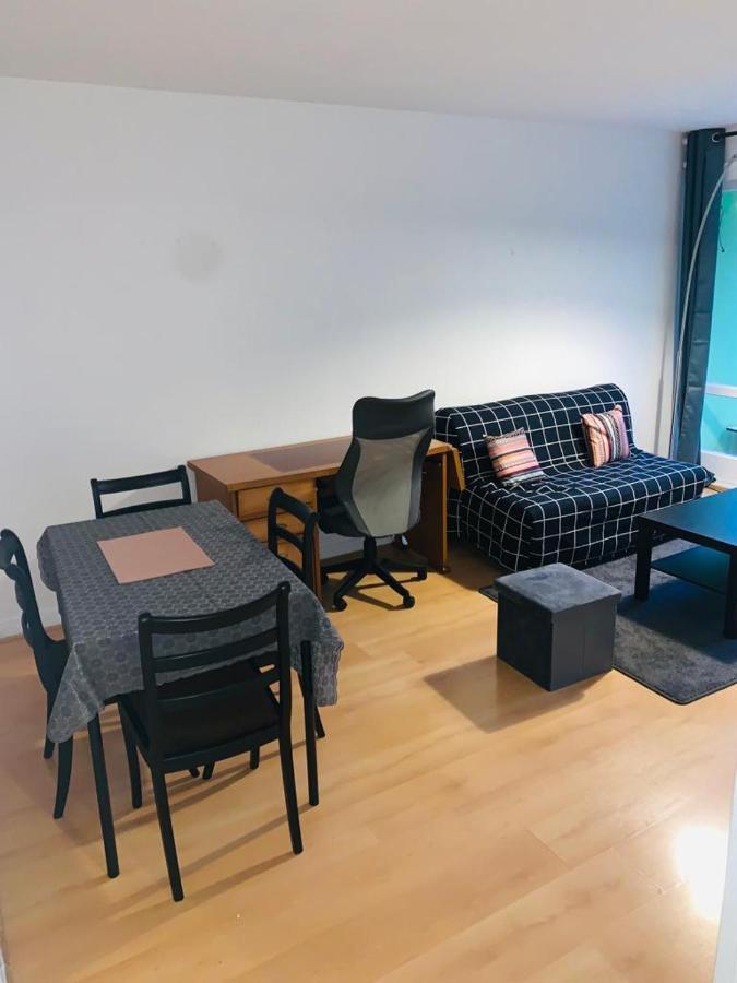 Apartamento Deux Pieces Ris Orangis Ris-Orangis Exterior foto