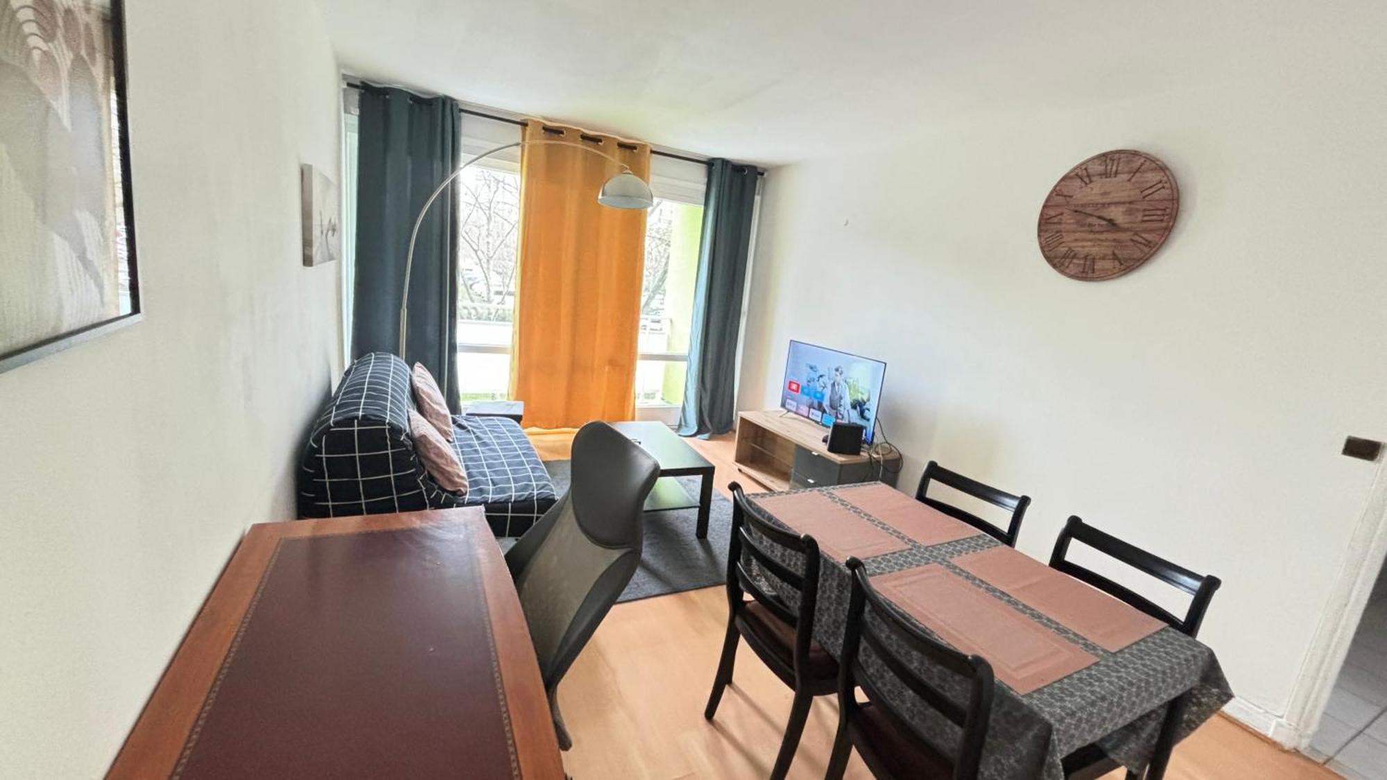 Apartamento Deux Pieces Ris Orangis Ris-Orangis Exterior foto